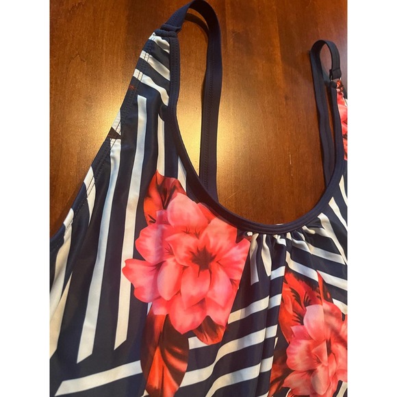 2 pc Women’s Plus Size 18W Tankini - Picture 2 of 9